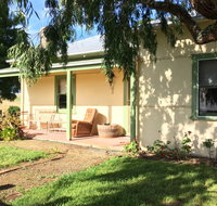 Tarndwarncoort - Farmer's Cottage - Holiday Cairns