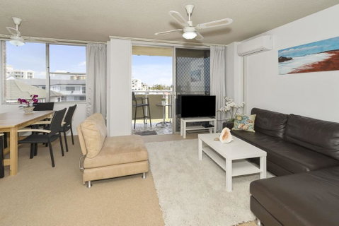 Tasman Towers - Unit 13 - Holiday Cairns 3