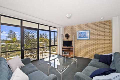 Tasman Towers 5 3 Munster Street - Holiday Cairns 1