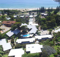 Tathra Beach House Holiday Apartments - Holiday Cairns