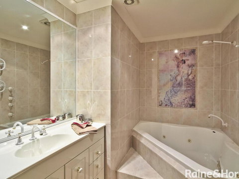 Terrigal Townhouse - 1/21 Campbell Crescent, Terrigal - Holiday Cairns 2