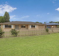 That Pink House - comfortable home away from home - Holiday Cairns