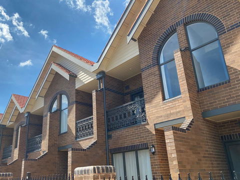 The Abbey Motel Goulburn - Holiday Cairns 1