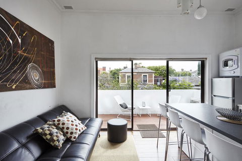 The Anderson, South Melbourne, MSAC 400m, Parking, Balcony - Holiday Cairns 1