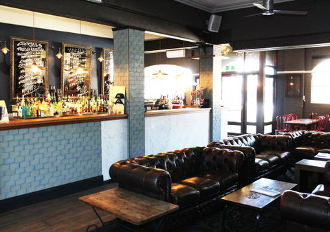 The Astor Hotel Motel - Holiday Cairns 1