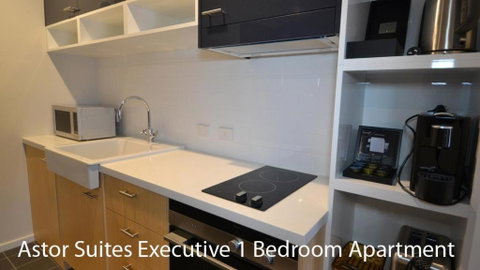 The Astor Suites - Holiday Cairns 3
