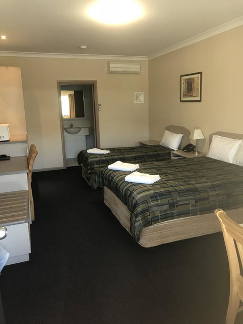 The Bakehouse Motel - Holiday Cairns 1
