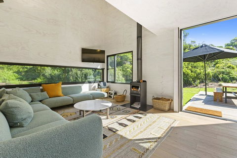 THE BATCH - St Andrews Beach - Holiday Cairns 1