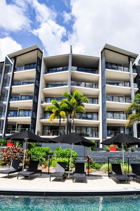 The Bay Apartments - Holiday Cairns 3