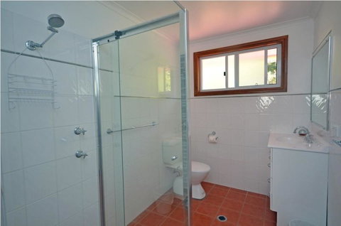 The Beach House - Holiday Cairns 1