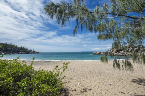 The Beach House At Arthur Bay - Holiday Cairns 1