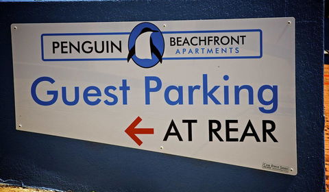 Penguin Beachfront Apartments - Holiday Cairns 21