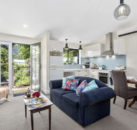 Birch Lane - Holiday Cairns