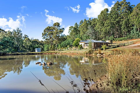 Naivasha Cottage - Holiday Cairns 2