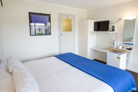 Edgewater Hotel - Holiday Cairns 6