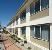 Edgewater Hotel - Holiday Cairns