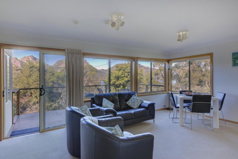 Freycinet Sanctuary 5 - Holiday Cairns 0