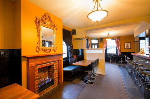 The Tasmanian Inn - Holiday Cairns 36