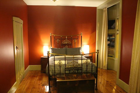 The Tasmanian Inn - Holiday Cairns 40