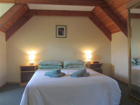 Kitty\'s Cottages - Managed By BIG4 Strahan Holiday Retreat - Holiday Cairns 5