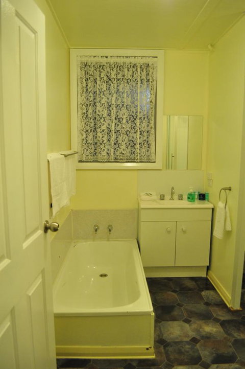 GreenGate Cottages - Holiday Cairns 29