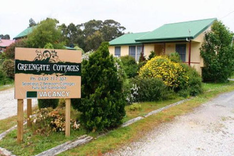 GreenGate Cottages - Holiday Cairns 1