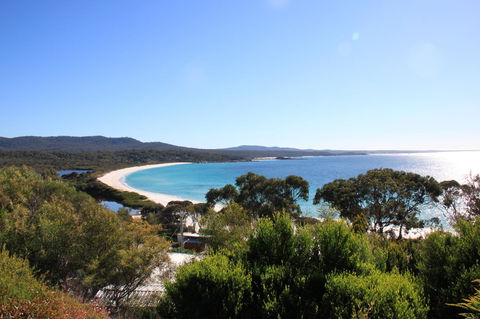 DOLPHIN LOOKOUT COTTAGE - Amazing Views Of The Bay Of Fires - Holiday Cairns 9