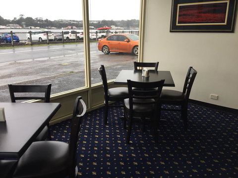 Regatta Point Tavern & Holiday Villas - Holiday Cairns 23