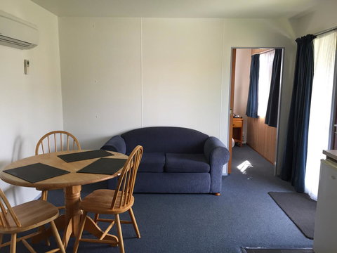 Regatta Point Tavern & Holiday Villas - Holiday Cairns 21