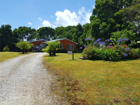 Regatta Point Tavern & Holiday Villas - Holiday Cairns 35