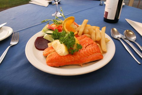 Regatta Point Tavern & Holiday Villas - Holiday Cairns 42