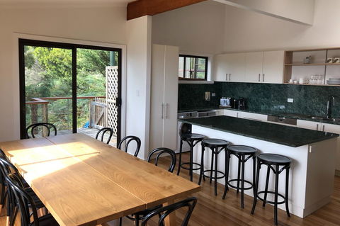 HIDDEN HAVEN Binalong Bay - Holiday Cairns 5