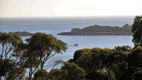 BAY OF FIRES SEACHANGE Ocean Frontage - Holiday Cairns 19
