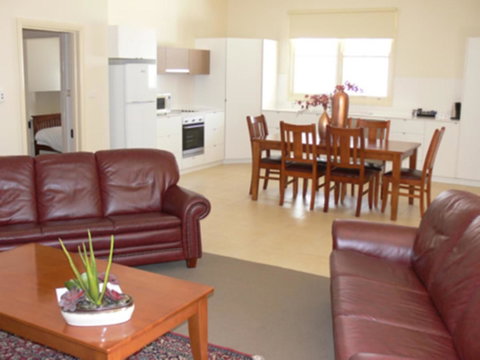 The Victoria Apartments - Holiday Cairns 25