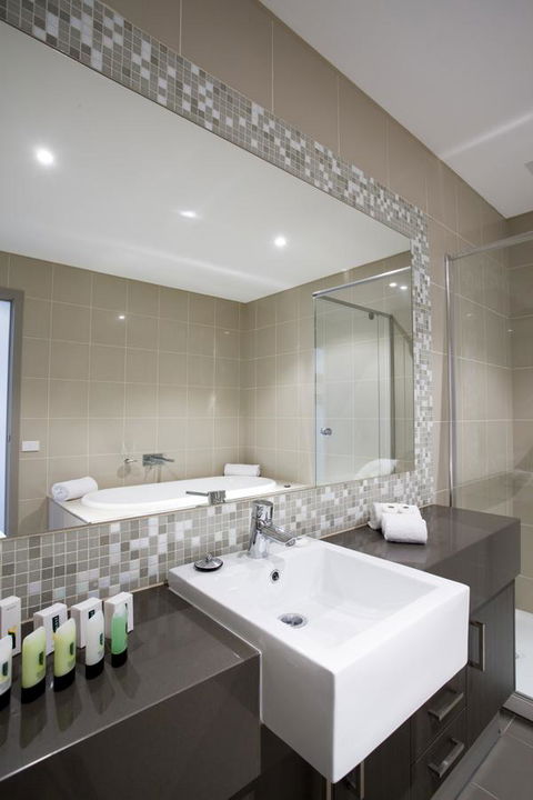 Quest Glen Waverley - Holiday Cairns 6