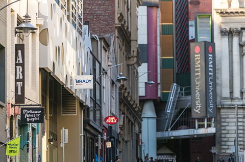 Brady Hotels Central Melbourne - Holiday Cairns 42