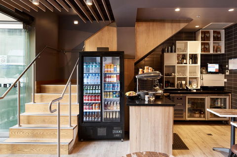 Brady Hotels Central Melbourne - Holiday Cairns 28