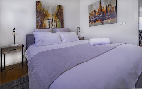 Bayview Loft - Holiday Cairns 3