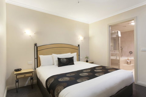 Melbourne Metropole Central Official - Holiday Cairns 2