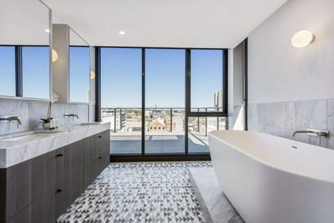 Melbourne City Apartments - Teri - Holiday Cairns 22