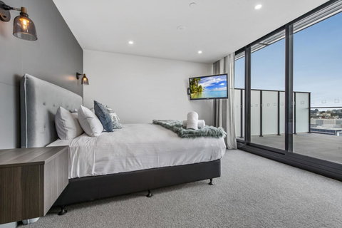 Melbourne City Apartments - Teri - Holiday Cairns 9