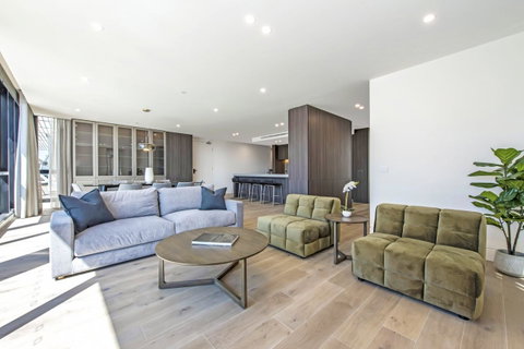 Melbourne City Apartments - Teri - Holiday Cairns 19