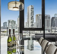Serviced Apartments Melbourne - Teri - Holiday Cairns