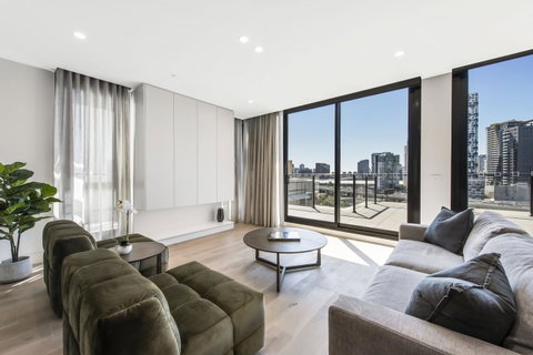 Melbourne City Apartments - Teri - Holiday Cairns 20