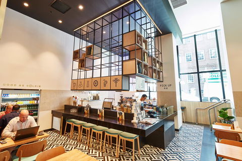 Novotel Melbourne Central - Holiday Cairns 29