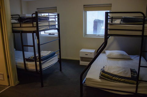 Nomads Melbourne Backpackers - Holiday Cairns 41