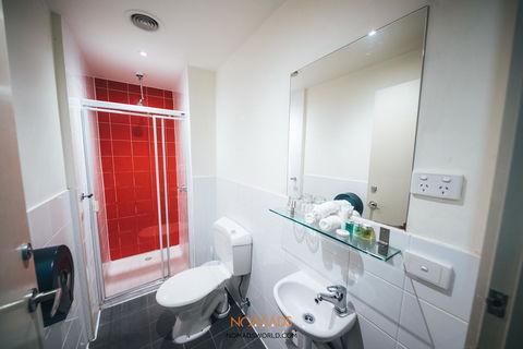 Nomads Melbourne Backpackers - Holiday Cairns 25