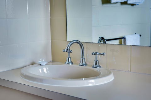 Allambi Holiday Apartments - Holiday Cairns 40