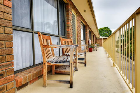 Allambi Holiday Apartments - Holiday Cairns 21