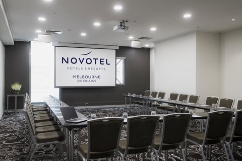 Novotel Melbourne On Collins - Holiday Cairns 25